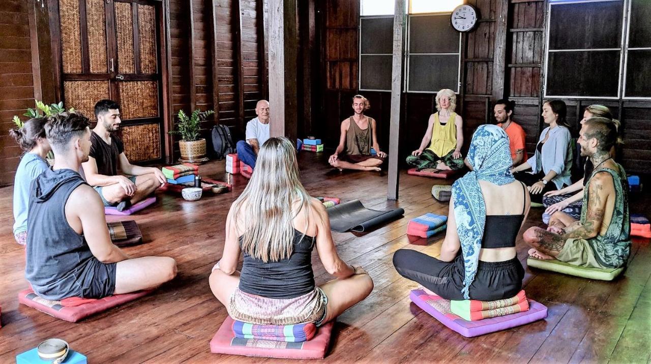 True Nature Chiang Mai - Yoga & Meditation Homestay Retreat Exteriör bild