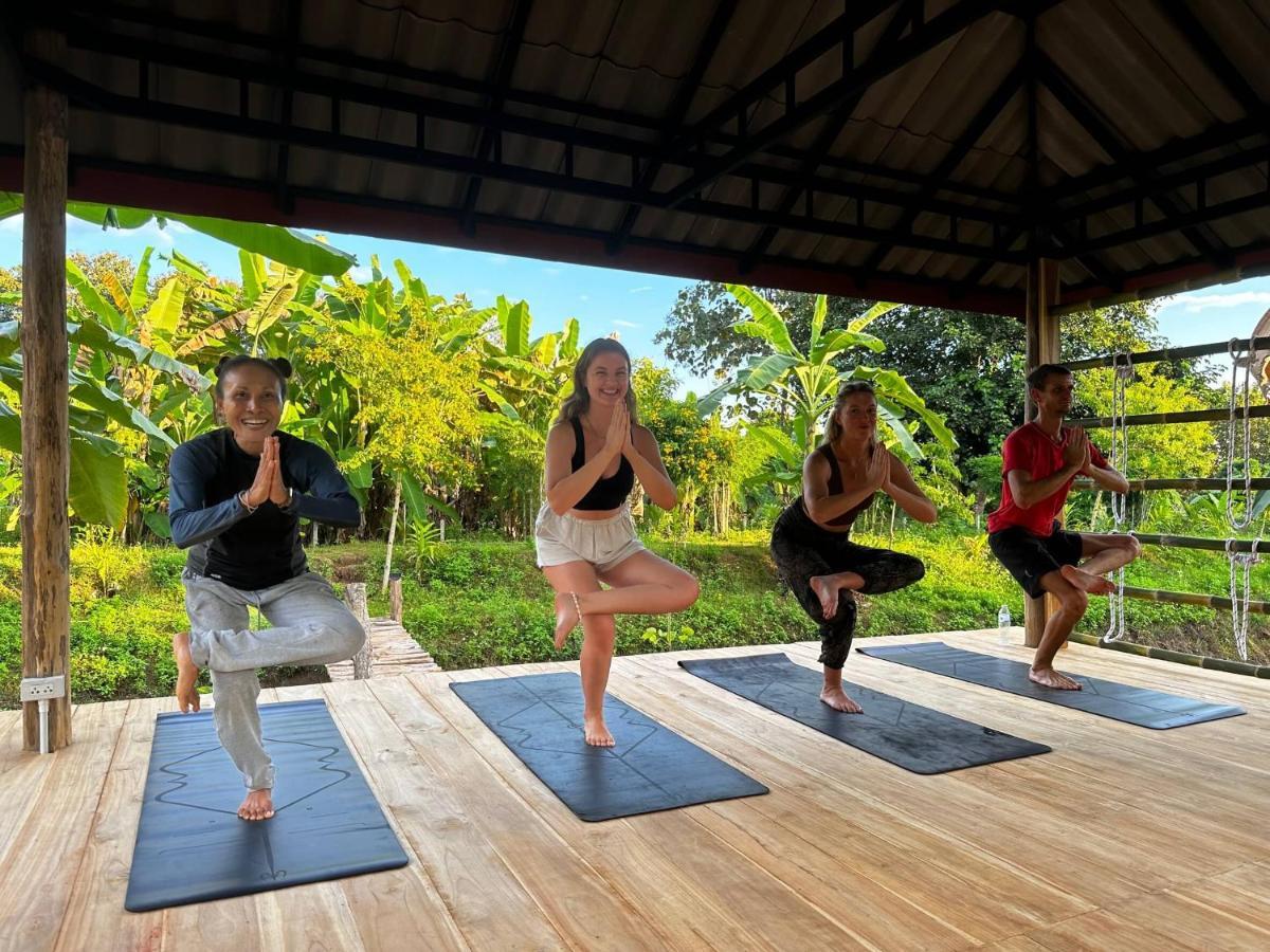 True Nature Chiang Mai - Yoga & Meditation Homestay Retreat Exteriör bild