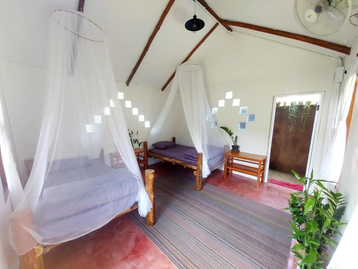 True Nature Chiang Mai - Yoga & Meditation Homestay Retreat Exteriör bild