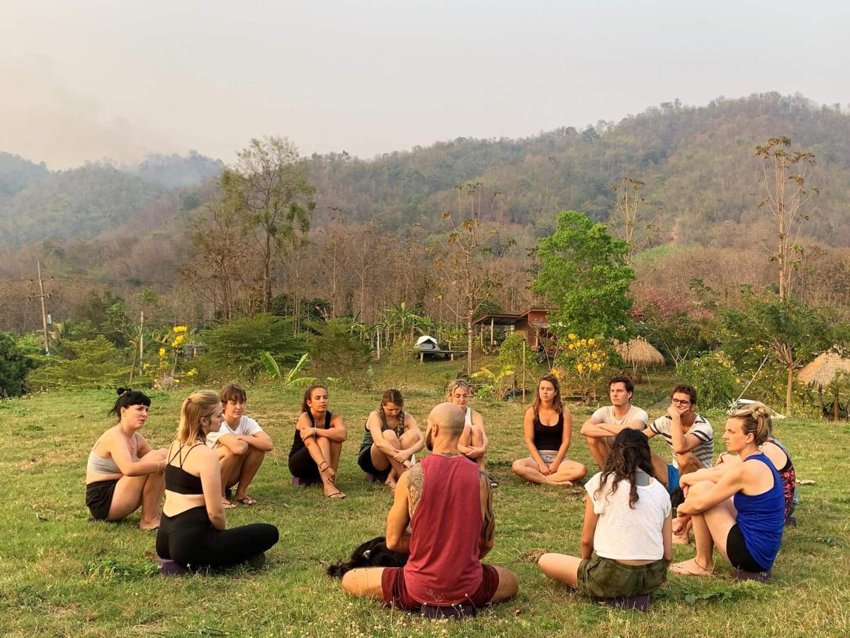 True Nature Chiang Mai - Yoga & Meditation Homestay Retreat Exteriör bild