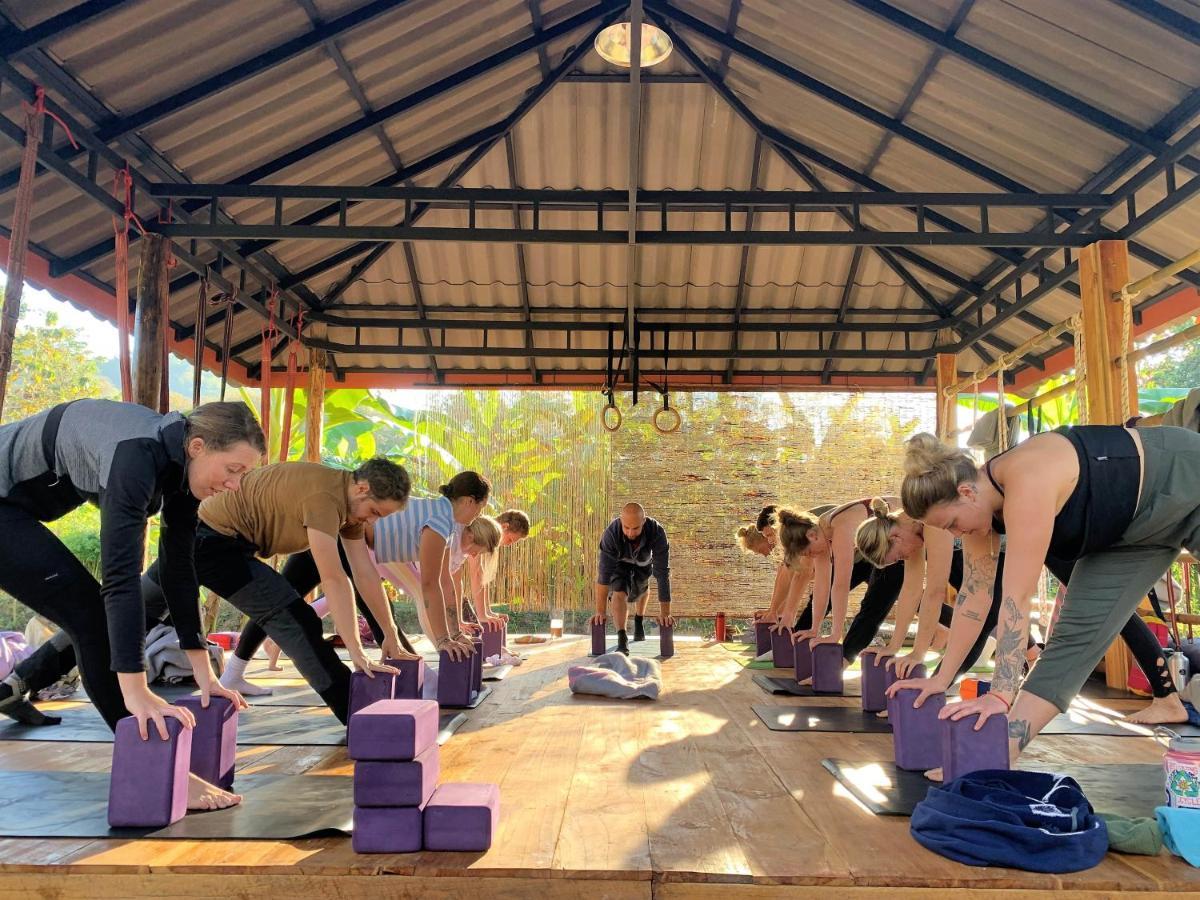 True Nature Chiang Mai - Yoga & Meditation Homestay Retreat Exteriör bild