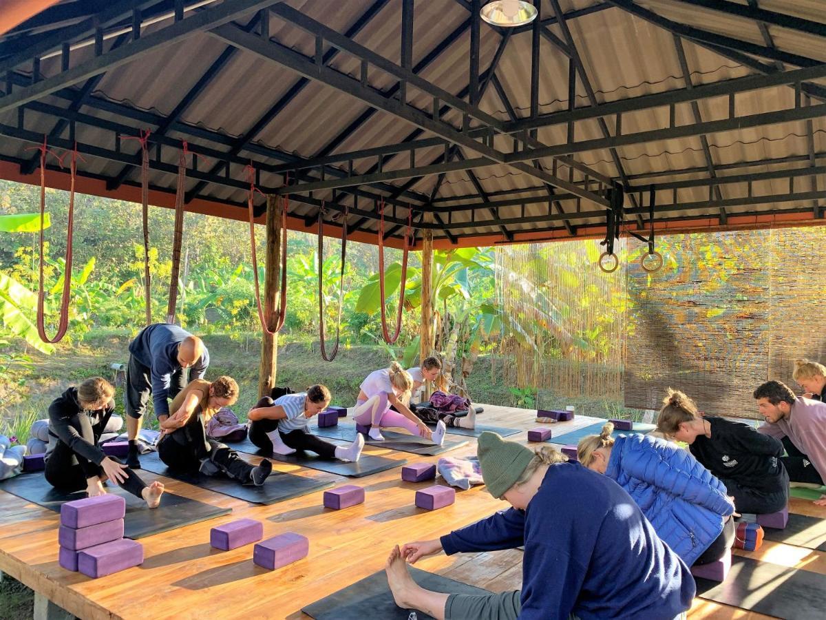 True Nature Chiang Mai - Yoga & Meditation Homestay Retreat Exteriör bild